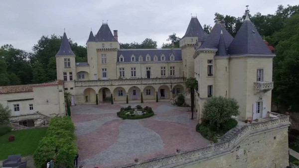 Chateau de la Riviere