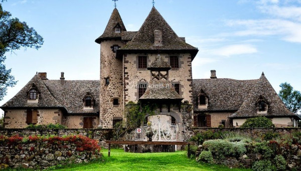 Chateau de Vixouze